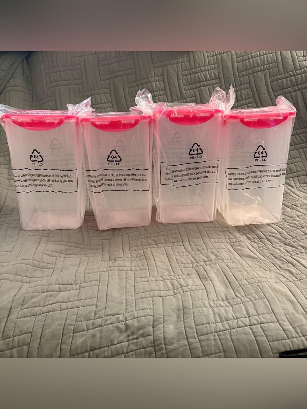 Lock & Lock Food Storage Container 4L / 135OZ /4.2QT Pink / Magenta Lock N Lock